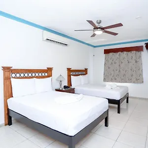 hotel-avenida-cancun.quintano-roohotels.com/