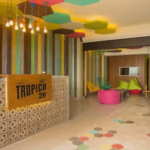 hostel-tropico-20.allrivieramayahotels.com/